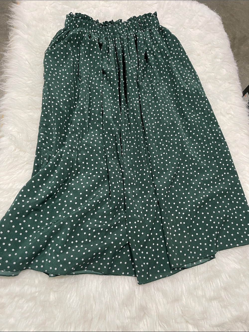 Green Polka Dot Midi Skirt with Elastic Waist